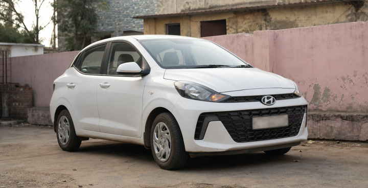 Hyundai Aura in the SureRide yard, Jaipur