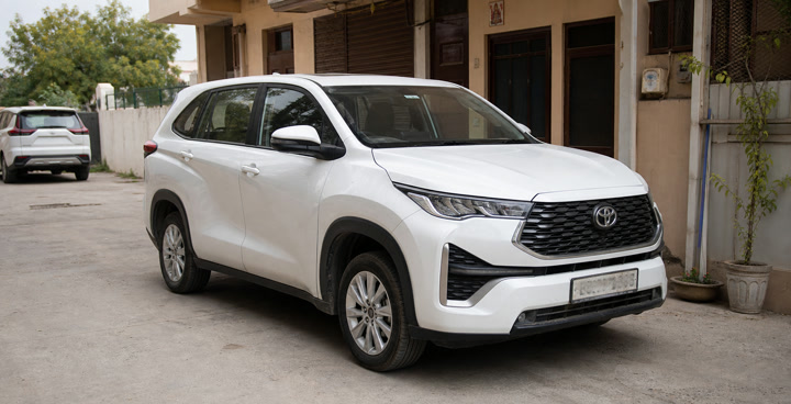 Innova Hycross in the SureRide yard, Jaipur